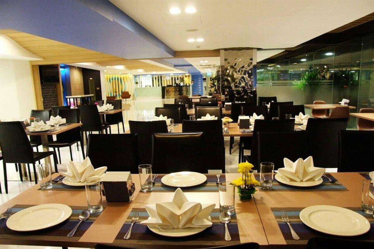 Grand Tower Inn Sathorn Hotel Μπανγκόκ Εξωτερικό φωτογραφία