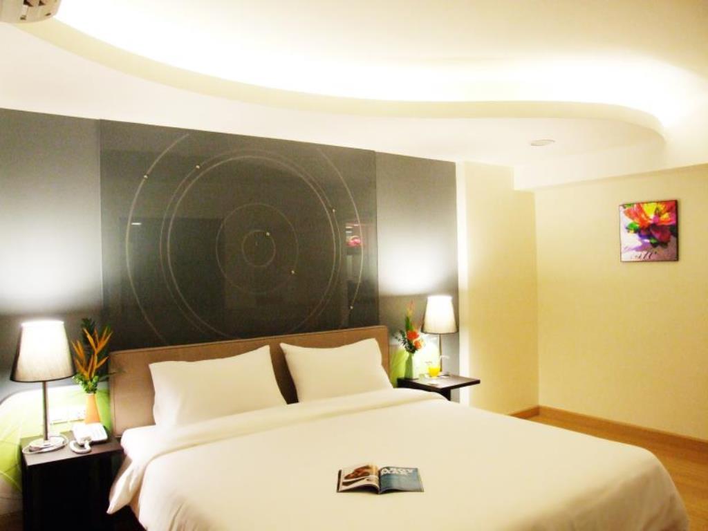 Grand Tower Inn Sathorn Hotel Μπανγκόκ Εξωτερικό φωτογραφία