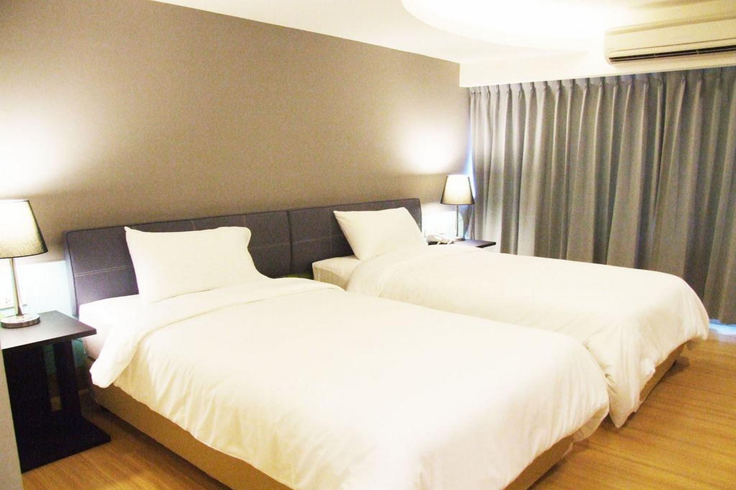 Grand Tower Inn Sathorn Hotel Μπανγκόκ Εξωτερικό φωτογραφία
