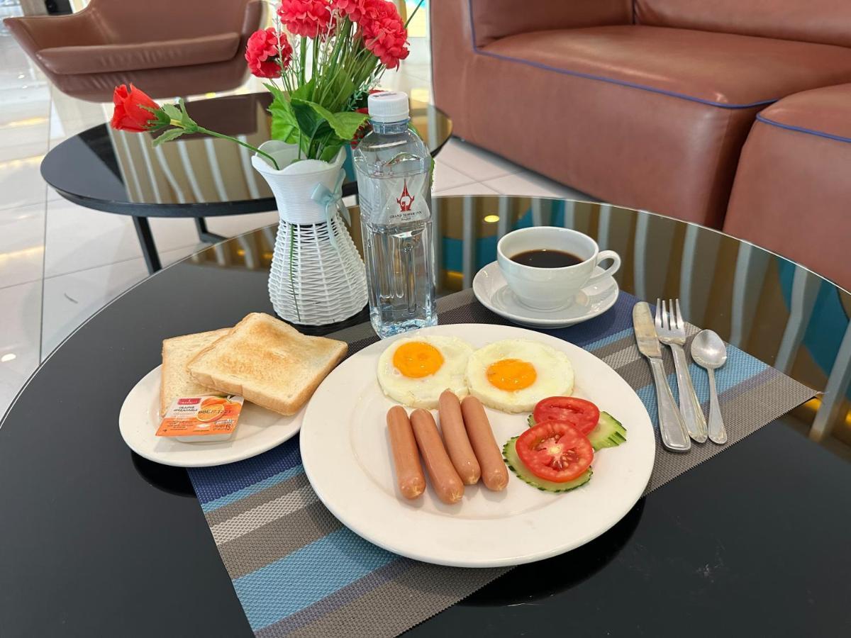 Grand Tower Inn Sathorn Hotel Μπανγκόκ Εξωτερικό φωτογραφία