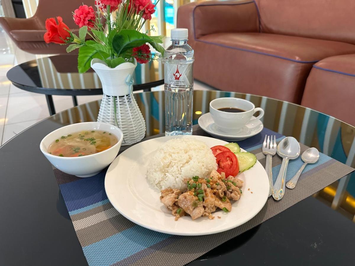 Grand Tower Inn Sathorn Hotel Μπανγκόκ Εξωτερικό φωτογραφία