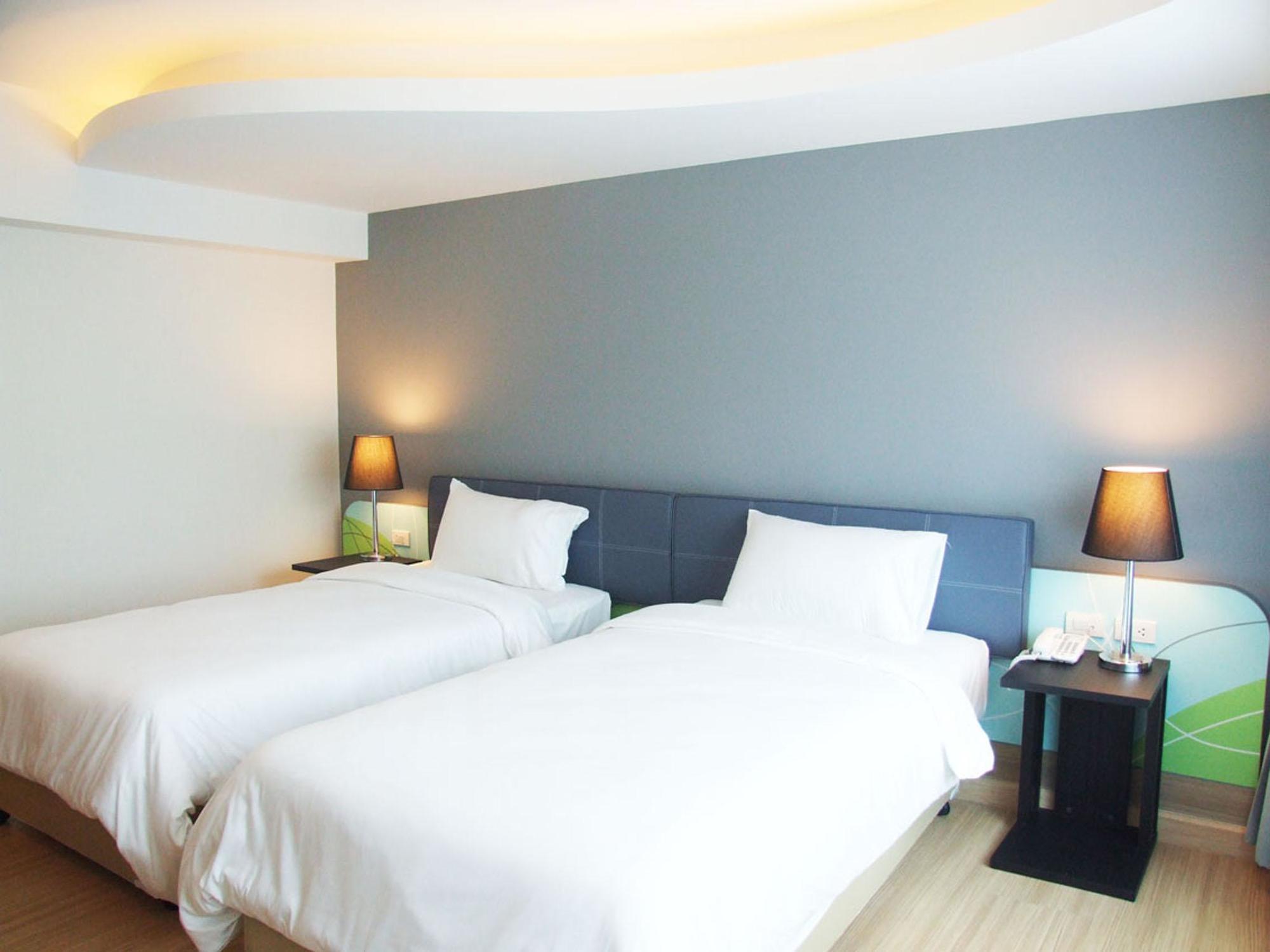 Grand Tower Inn Sathorn Hotel Μπανγκόκ Εξωτερικό φωτογραφία