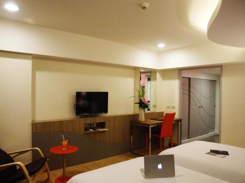Grand Tower Inn Sathorn Hotel Μπανγκόκ Εξωτερικό φωτογραφία
